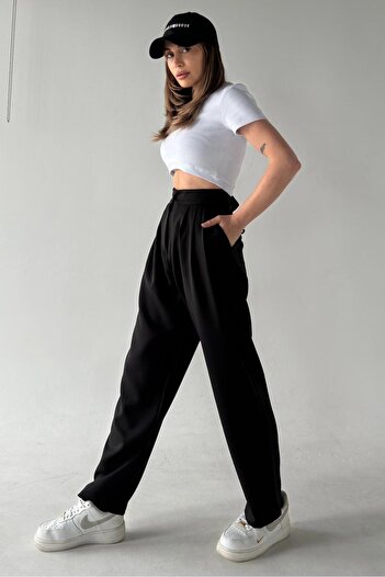 NUDEQUEEN Women's Pleated Carrot Trousers KGT-XPL6371