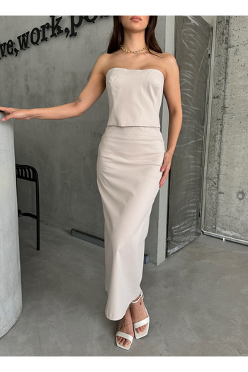 Laluvia Cream Midi Skirt Bustier Set with Back Zipper Detail