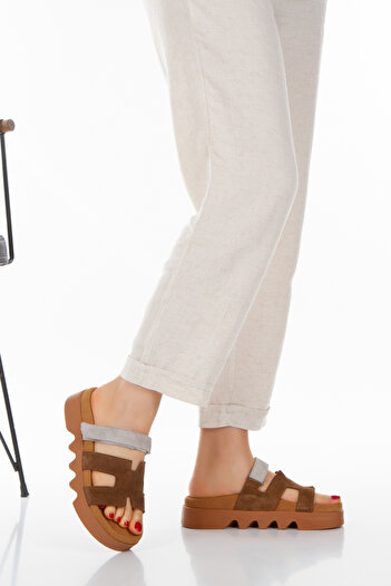 PASSAGE SHOES Women's Genuine Leather Suede Banded Slippers 6251