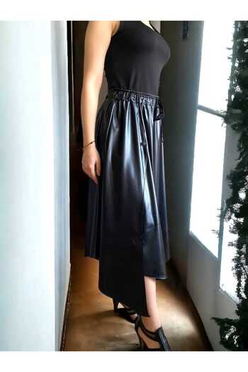 BEBE PLUS Leather Asymmetrical Cut Skirt