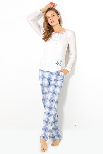 Doremi Ecru Plaid Women's Pajama Set