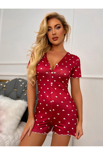 the DIFFerent Red heart print short sleeve sleepwear jumpsuit
