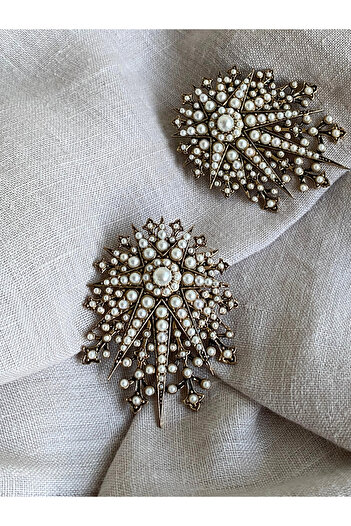 FAYRA ACCESSORIES Pearl Embroidered Polar Star Earrings