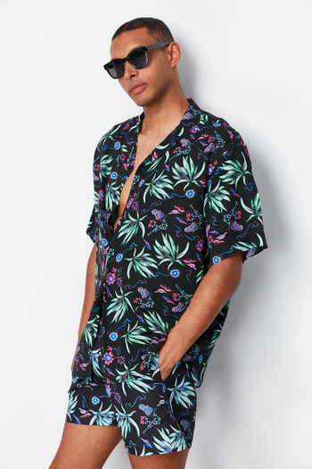 Trendyol Collection Oversize Purple Patterned Viscose Shirt - Short Sleeve, Loose Summer, Tmnss24go00053