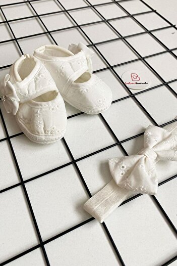 BEBECİBURADA Scalloped Baby Girl Tape Booties Set 0-6 Months Baby Booties Baby Tape Set of 2