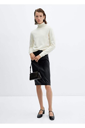 MANGO Woman Leather look pencil skirt