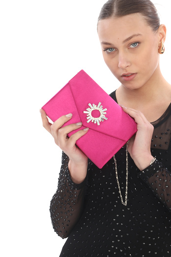 Piedra Fuchsia Color Satin Fabric Material with Stone Accessories Magnet Envelope Cover Strap Evening Dress
