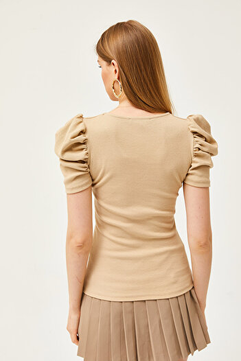 Olalook Γυναικεία μπλούζα μπεζ V με λεπτομέρεια Princess Sleeve BLZ-19002296