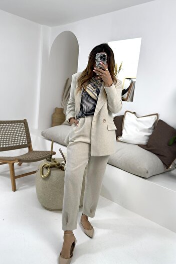 Sohotique By P Linen Textured Pleated Carrot Trousers Beige