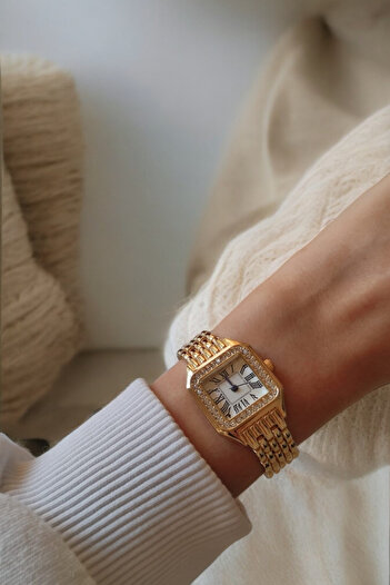 Tulpar Women's Stone Detailed Clock