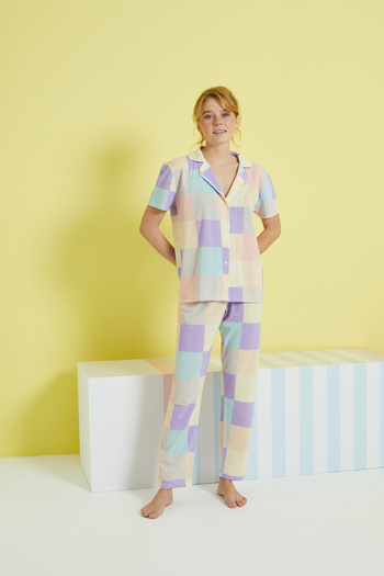 Siyah İnci multi-colored Knitted Buttoned Pajamas Set