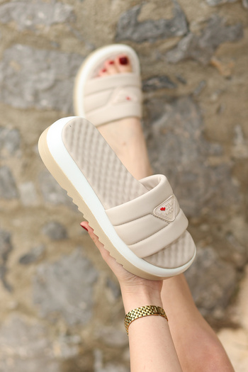 Madam Tarz Benito Thick Soled Daily Orthopedic Slippers