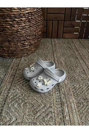 Behtah Kundura Girl's 6-Piece Jewelled Jibbitz Decorated Gift Closed Front Garden Pool Daily Sandals Slippers