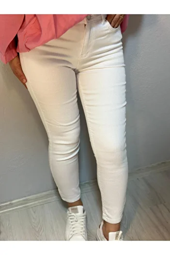 TUĞÇE ÖZER BUTİK Women's Mom Jean White Normal Waist Flexible (LICRAL) (NO SHOW INNER)