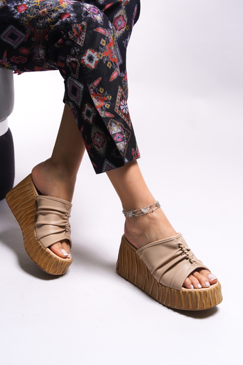 Riccon Isfnaes Women's Heeled Slippers0012930 Nude