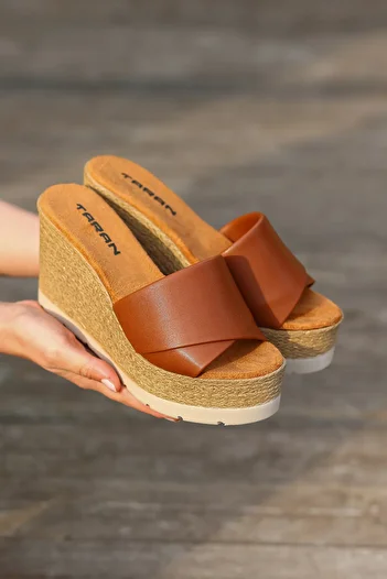 Madam Tarz Παντόφλες Donald Wedge Daily 9 εκ