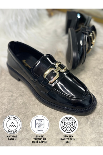 İmerShoes Daily Women's Black Patent Leather Loafer Classic Low Heel Chain Oval Toe Moccasin Shoes 100