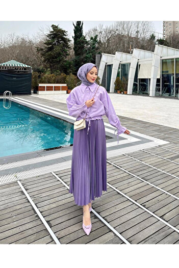 Zübeyde Sayın Fustă plisată hijab