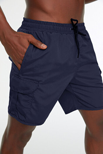 Trendyol Collection Sötétkék Cargo Pocket normál méretű fürdőruha úszónadrág TMNSS22DS0028