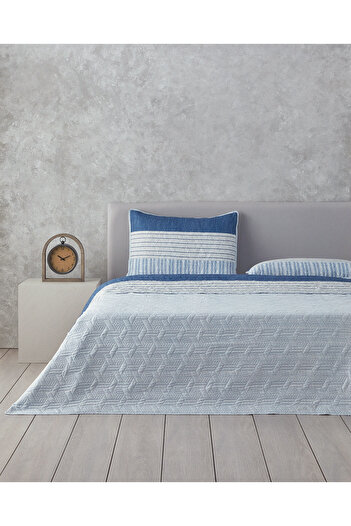 English Home Blue Sleek Stripes King Size Bedspread Set