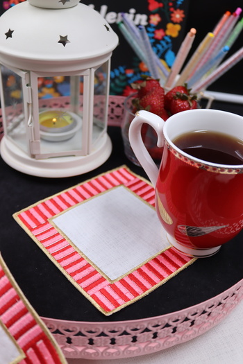 vipceyiz Tile Patterned Coffee Side Presentation Napkin (2 Pcs)