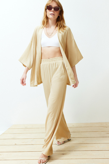 Trendyol Collection Relaxed Fit Knitted Kimona and Pants Set - TWOSS24AU00091