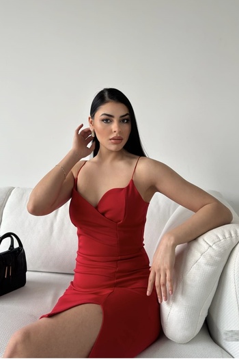 bayansepeti Red Stretchy Diver Fabric Double Breasted Collar Rubber Strap and Slit Design Mini Dress582886