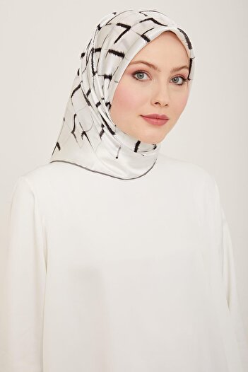 Armine ARMINE TWILL SILK SCARF 2024 SUMMER SEASON 9162D02-31