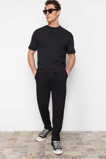 Trendyol Collection TMNSS24EA00008 Black Basic Sweatpants