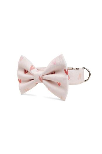 Lusi Doog Heart Bow Tie Dog Collar
