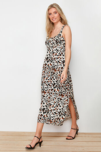 Trendyol Collection Ecru Floral Viscose Maxi Woven Dress TWOSS24EL00613