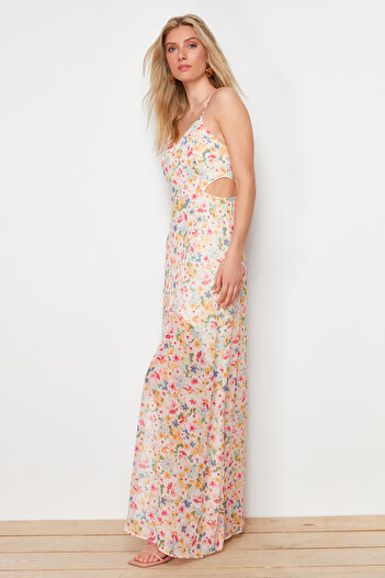Trendyol Collection Ροζ φόρεμα με λουλουδάτο μοτίβο με λεπτομέρεια στη μέση TWOSS20EL1270