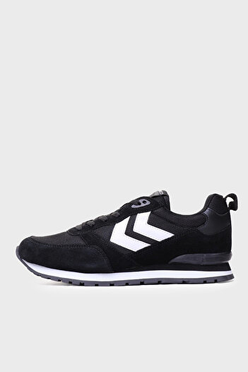 hummel Women's Black Sneakers -900247-2114
