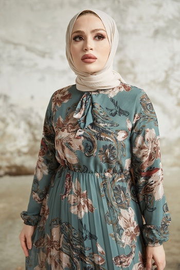 InStyle Φόρεμα Hijab από σιφόν με πλισέ μοτίβο Serena - Πράσινο πετρόλ