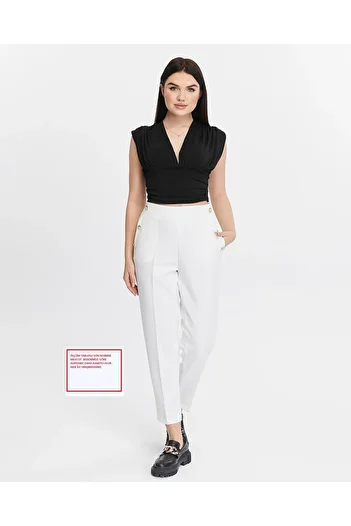 HANIMCA GİYİM Very Stylish Summer Pants with Side Pockets and Button Detail
