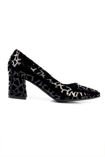 Night Shoes Kadın Desenli Rugan Süet Kısa Topuklu Ayakkabı