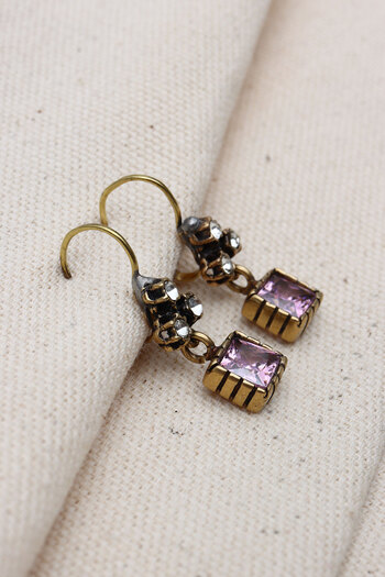 Süspüs Accessories Authentic Dangle Square Jewelled Earrings