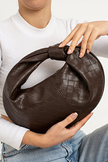 Tina Knotted Detailed Braided Bag