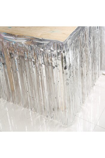 New Eco Party Supplies Tasseled Sparkling Metalized Silver Color Table Skirt 4 Meters