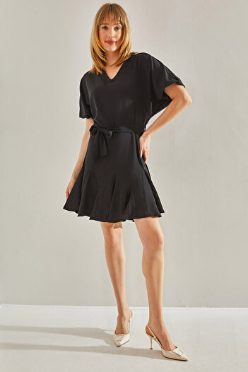 Bianco Lucci Women's Black Ruffle Detailed V-neck Belted Dress60251019
