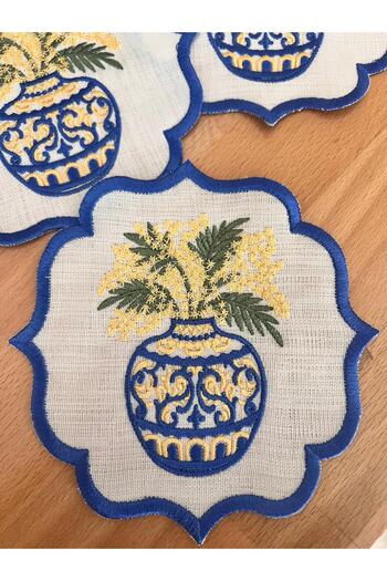 Nakışkonsept Mimosa Flower Patterned Embroidered Cocktail Napkin