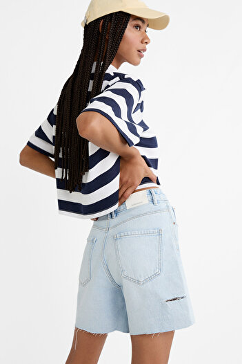 Stradivarius Uzun denim şort