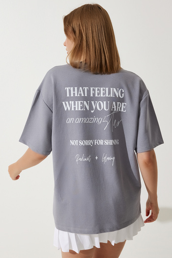 Happiness İstanbul Women's Gray Printed Oversize Two Thread Knitted T-Shirt AN00190
