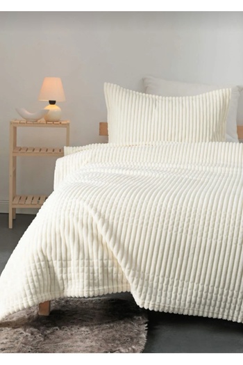 AKSU Modern Line 3-Piece Blanket Set