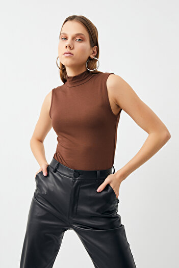 Bipantolon Women's Bitter Coffee 4-Piece Sleeveless Bodysuit
