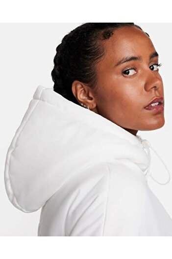 Nike Sportswear Therma-Fit Essentials Puffer Full-Zip Kadın Mont FB7672-100