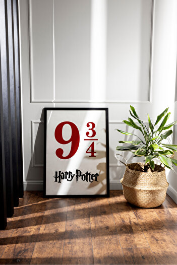 Tasarım Harry Potter İstasyon 9 3/4 Tasarım Dekoratif Çerçeveli Kabartmalı Çift Kat Ahşap Lazer Kesim Tablo