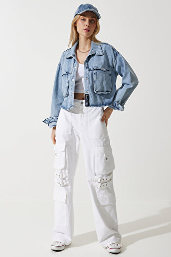 Happiness İstanbul Women's Medium Blue Wide Pocket Denim Jacket RV00187
