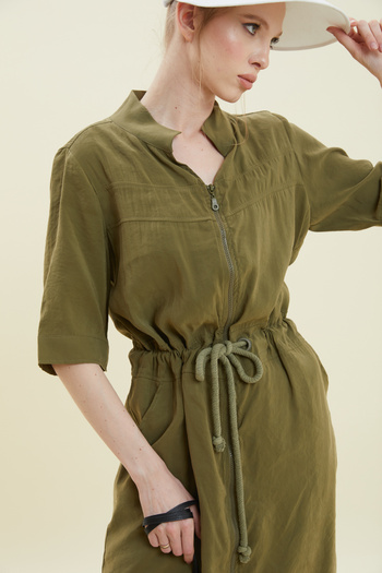 VERDA Modal Fabric Dress with Zipper and Pocket Detail