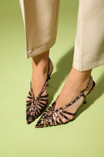 LuviShoes Dámské boty na vysokém podpatku LEAF Black Yellow se vzorem